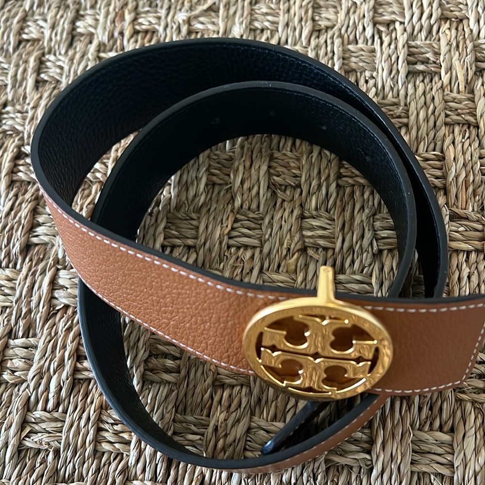 Tory Burch Miller reversible leather belt size small